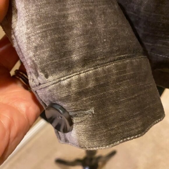 CABI Silvery Taupe /Green Velvet Button-Up Short Women's Jacket Size M - Picture 3 of 5